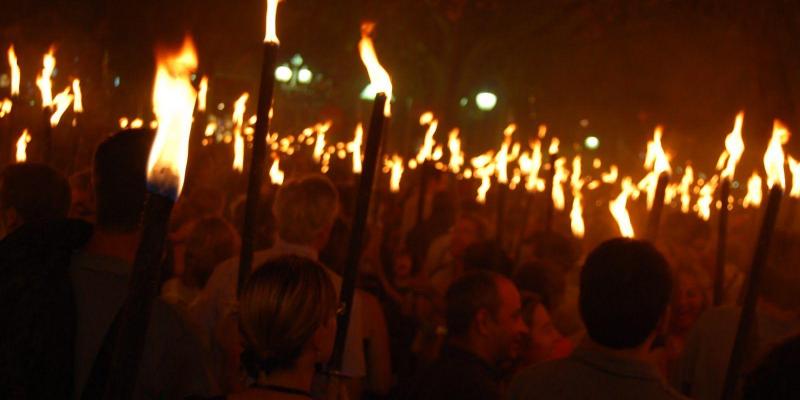 La Marcha De Antorchas Del De Septiembre Una Tradici N Reivindicativa